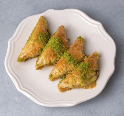 1000 Gr Fıstıklı Şöbiyet Tatlısı - Her İsırıkta Farklı Keyif Samsun pasta