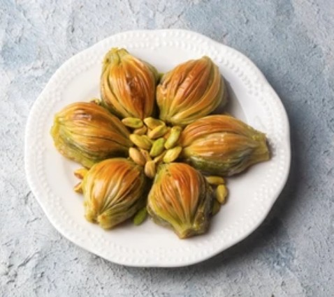 Fıstık Dolgulu 1000 Gr Midye Baklava Samsun pasta