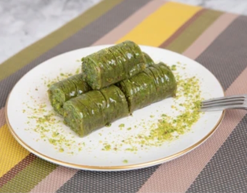 Şerbet Dengeli 1000 Gr Fıstık Sarma Samsun pasta